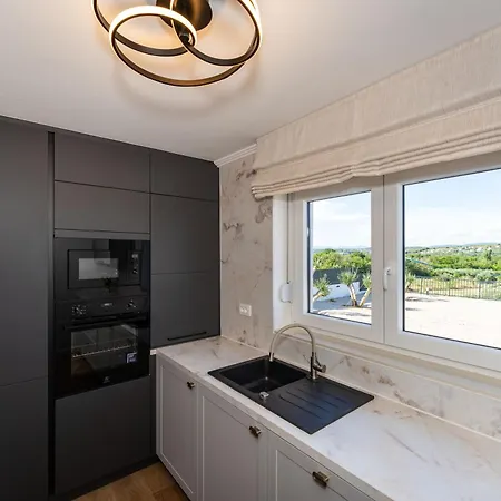 Kuca Za Odmor Leona Holiday home