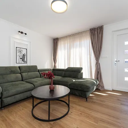 Kuca Za Odmor Leona Holiday home
